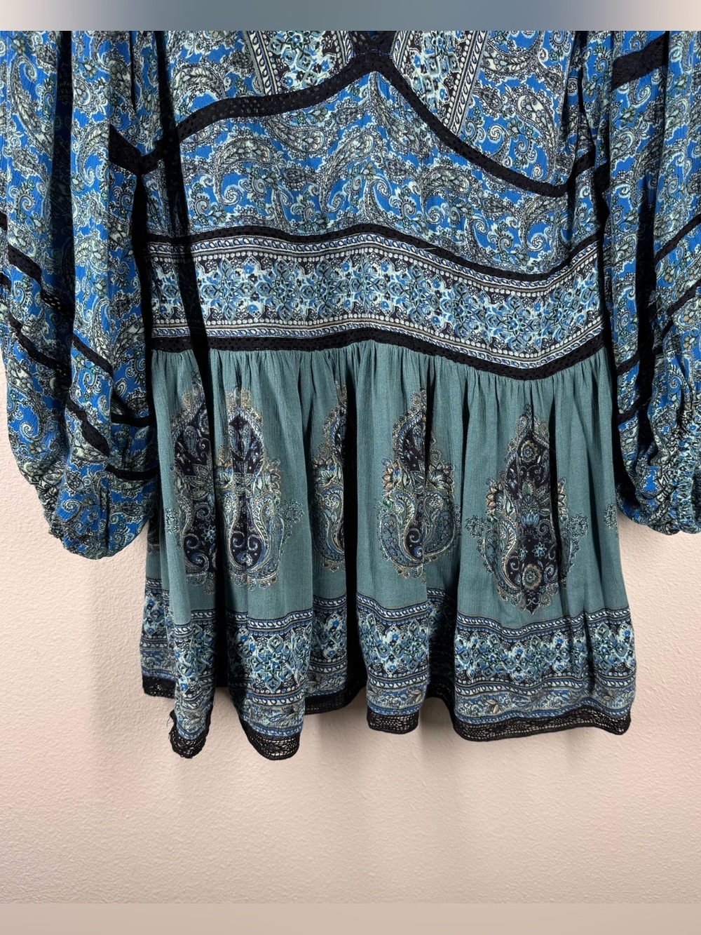 Free People Luna Scarf Print Boho Top V Neck Balloon Sleeve Lace Tunic Blouse XL - Picture 5 of 9
